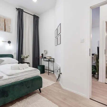 Kl31 - Urban Escape - Prime Location - Klauzal Square By Bqa Apartamento Budapest