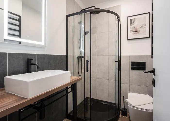 Kl31 - Urban Escape - Prime Location - Klauzal Square By Bqa * Budapest
