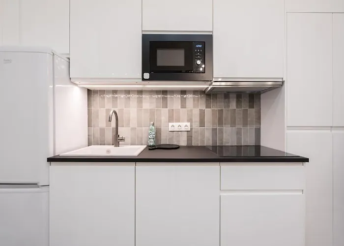Apartment Kl31 - Urban Escape - Prime Location - Klauzal Square By Bqa Budapest