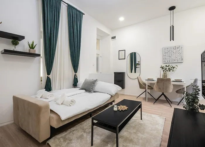Apartment Kl31 - Urban Escape - Prime Location - Klauzal Square By Bqa Budapest