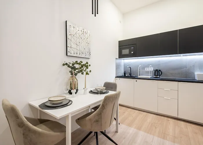 Kl31 - Urban Escape - Prime Location - Klauzal Square By Bqa Budapest