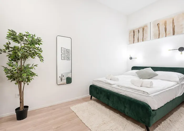 Apartment Kl31 - Urban Escape - Prime Location - Klauzal Square By Bqa *