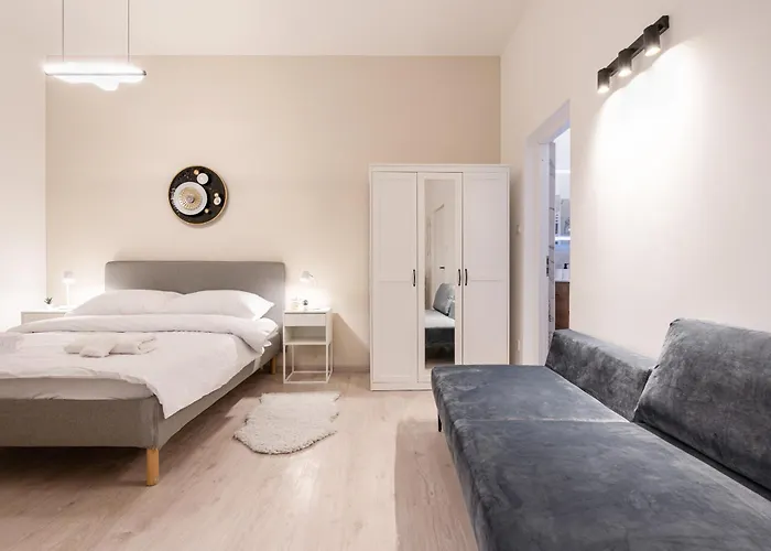 Kl31 - Urban Escape - Prime Location - Klauzal Square By Bqa * Budapest