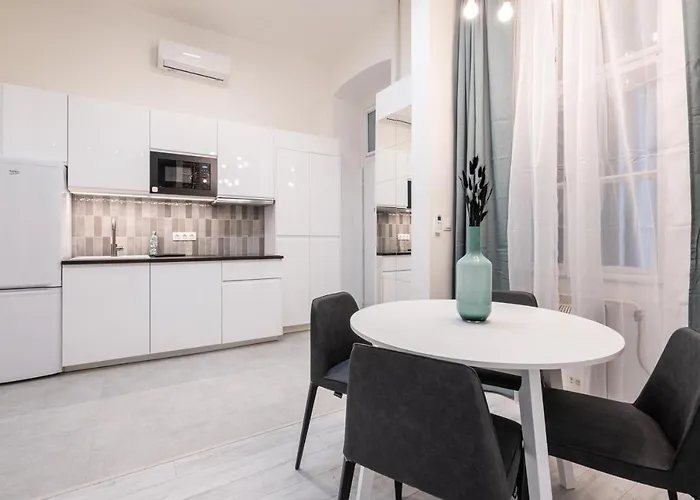 Lägenhet Kl31 - Urban Escape - Prime Location - Klauzal Square By Bqa