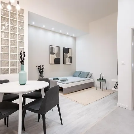 Kl31 - Urban Escape - Prime Location - Klauzal Square By Bqa Appartamento