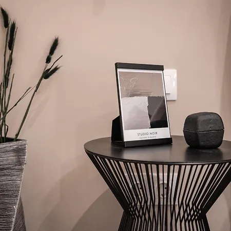 Kl31 - Urban Escape - Prime Location - Klauzal Square By Bqa Apartment Budapest