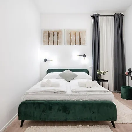 Kl31 - Urban Escape - Prime Location - Klauzal Square By Bqa *