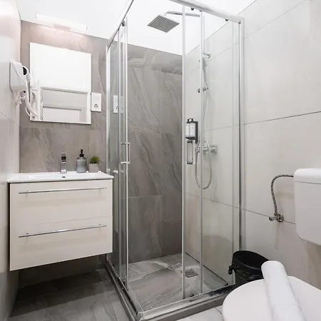 Kl31 - Urban Escape - Prime Location - Klauzal Square By Bqa Apartment