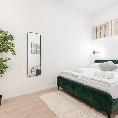 Apartment Kl31 - Urban Escape - Prime Location - Klauzal Square By Bqa *