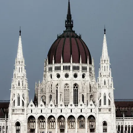 Kl31 - Urban Escape - Prime Location - Klauzal Square By Bqa Budapest