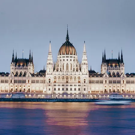 Kl31 - Urban Escape - Prime Location - Klauzal Square By Bqa * Budapest