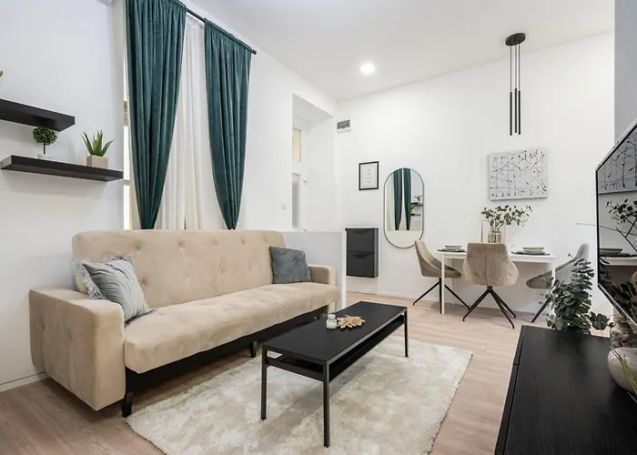 Kl31 - Urban Escape - Prime Location - Klauzal Square By Bqa * 布达佩斯