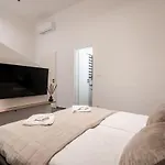 Lejlighed Kl31 - Urban Escape - Prime Location - Klauzal Square By Bqa Budapest