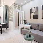 Kl31 - Urban Escape - Prime Location - Klauzal Square By Bqa