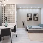 Kl31 - Urban Escape - Prime Location - Klauzal Square By Bqa Budapest