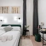 Kl31 - Urban Escape - Prime Location - Klauzal Square By Bqa