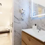 Kl31 - Urban Escape - Prime Location - Klauzal Square By Bqa Lejlighed Budapest
